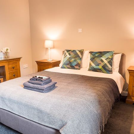 Hotel The Birches Dingwall Esterno foto