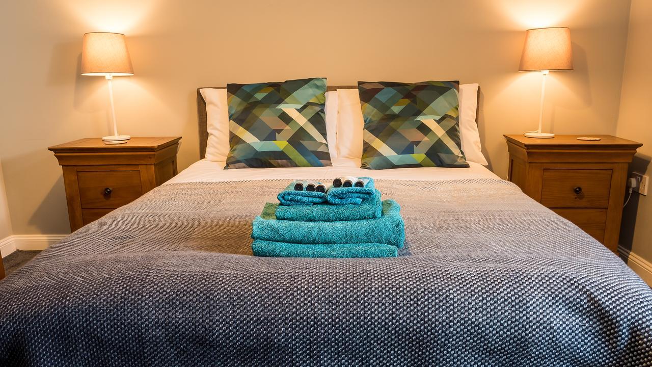 Hotel The Birches Dingwall Esterno foto