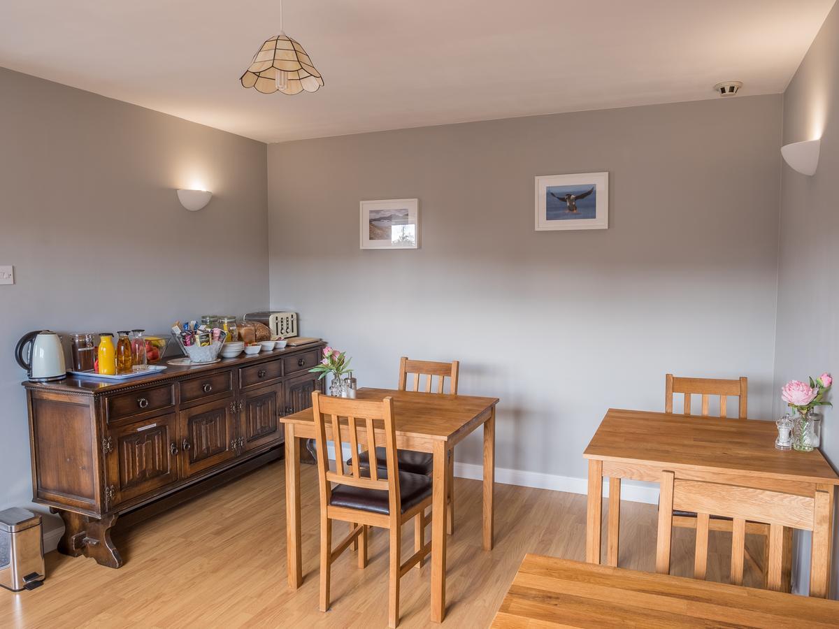 Hotel The Birches Dingwall Esterno foto